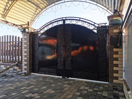 Михайловск  Алексеевская 81