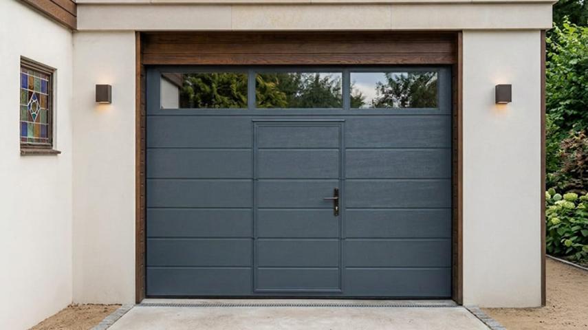 ворота с окнами в Туапсе